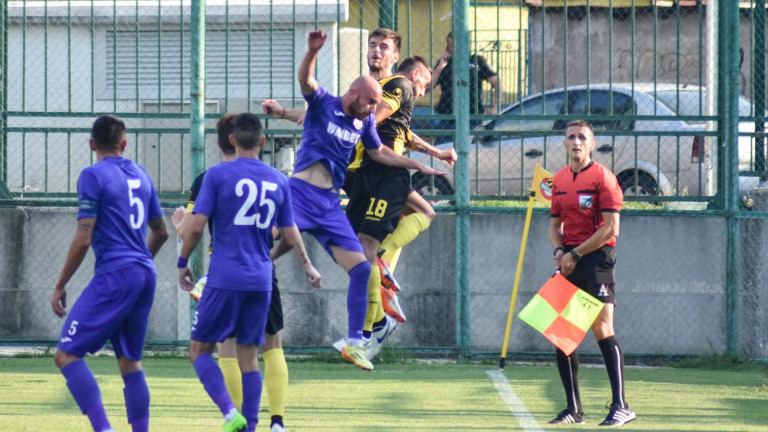 Етър и Черно море откриват 4-ия кръг в Първа лига