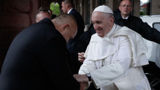 Тридневното посещение на папата е добра реклама за България Това