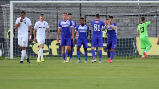 Поредните двама футболисти си тръгнаха от Етър Велико Търново след