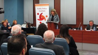 България трябва да каже своята дума а не да се