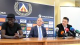  Официално: Левски удължи контракта за партньорство с Аджъбадем 