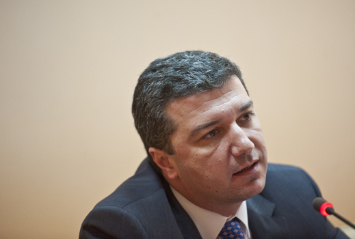 Стойнев още вярва, че бюджетът може да бъде изпълнен