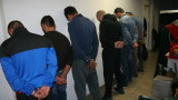 Осем задържани за грабежи и дрога в Бургас