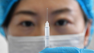 Китай разреши ваксинация срещу COVID-19 и на деца над 3 г.