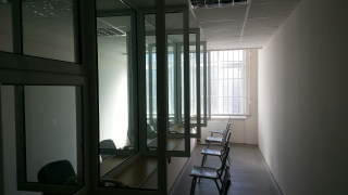 48 пияни фенове на черногорския тим Сутиеска са вилнели в