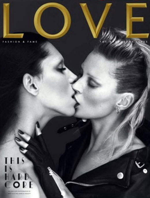 Кейт Мос в лесбийска целувка за Love