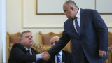 Каракачанов чака решение на НС, за да преговаря за новите изтребители