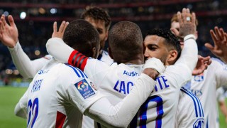 Лион ще трябва да събере 100 милиона евро преди да