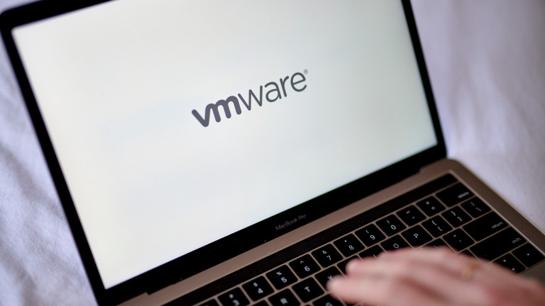 Снимка: Акционер в собственика на Vivacom купува ключов бизнес на VMware за близо $4 млрд.