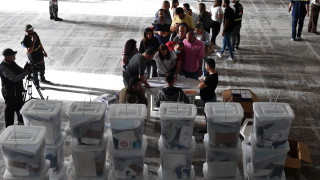 Ливан провежда днес парламентарни избори за първи път след