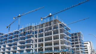 Испанското правителство одобри две ключови мерки насочени към облекчаване на