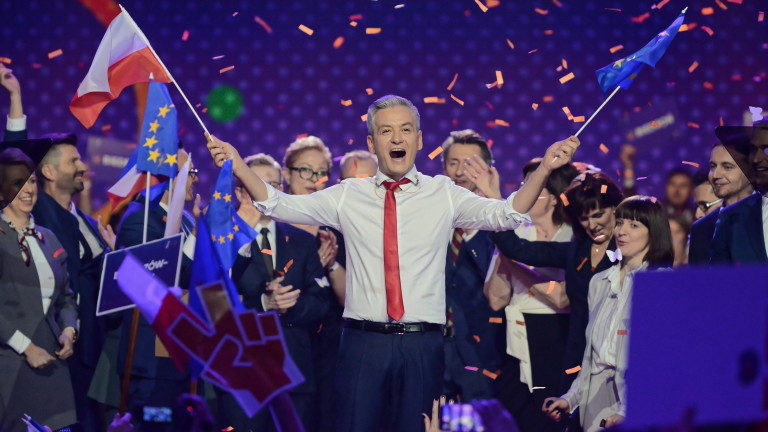 Бивш кмет в Полша основа новата партия Пролет (Вьосна), съобщава
