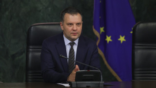 Министър Найденов призова Сарафов да напусне съдебната система