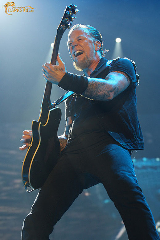 Metallica с 28 песни в Guitar Hero