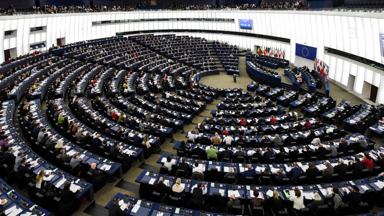Депутатите в Европейския одобриха присъединяването на Хърватия към Шенген. Това