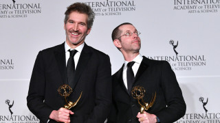 При споменаването на имената на Дейвид Бениоф и Д Б Уайс