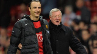 Фил Джоунс: Димитър Бербатов беше брилянтен в Манчестър Юнайтед