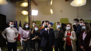 Раздор между мюсюлманите във Франция заради хартата на Макрон за борба с екстремизма