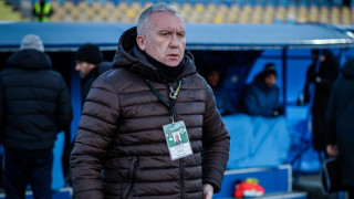 Централният защитник на Спартак Варна Михаел Зорница получи картотека и