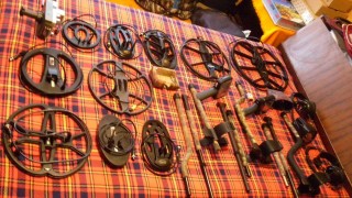 Монети оръжие антики и металдетектори са открити при спецакция в