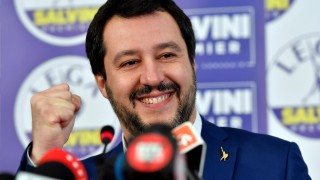 Лидерът на крайната десница в Италия Матео Салвини порица остро
