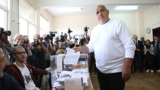 Борисов гласува и обясни, че Европа трябва да е такава, каквато ни харесва