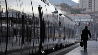 Френските железничари стачкуват срещу либерализацията на сектора