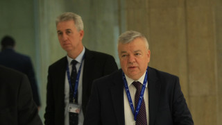Шефът на НСО подал оставка