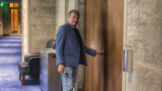 Допреди няколко месеца мислех че правителството ще изкара до март