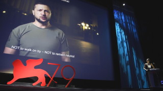 Прожектираха списък на украинските жертви на екрана на кинофестивала във Венеция