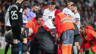 Централният защитник на Валенсия Муктар Диакаби получи изключително тежка