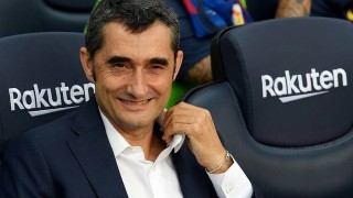 Треньорът на Барселона Ернесто Валверде говори пред медиите след разгромната