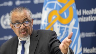 Световната здравна организация СЗО е намалила управленския си екип наполовина