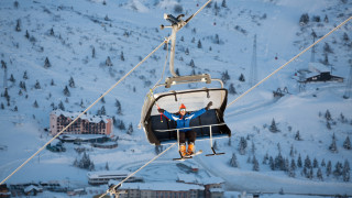 Много хора обичат да пътуват и посещават нови места Но