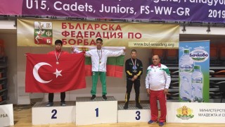 Юношите ни в свободния стил завършиха първи в отборното класиране