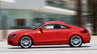 Audi TT-S - лидерство чрез технология (видео)