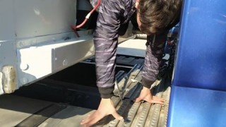 Откриха 15 нелегални мигранти в хладилен камион на "Дунав мост" 2
