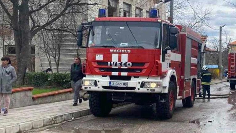 Мъж е починал при пожар в кооперация в Димитровград. По