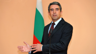 Не подценявайте избирателя, апелират президент и премиер партиите