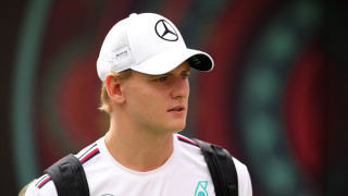 Синът на легендата Михаел Шумахер Мик загуби титулярно си