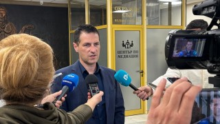 Криминално проявен и неколкократно осъждан за кражби и грабежи е