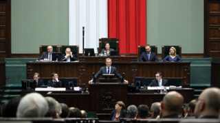 Премиерът на Полша разкри план за отделяне на €42 млрд. за растеж