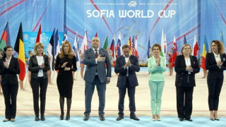 Министър Кралев откри Световната купа по художествена гимнастика в "Арена Армеец"