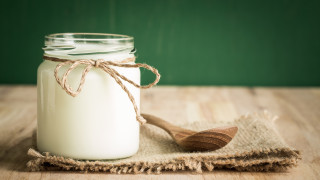 България изпрати в ЕК заявления за вписване на киселото мляко
