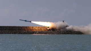 Иран успешно изпита крилата ракета по време на военноморски учения