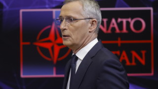 Генералният секретар на НАТО Йенс Столтенберг коментира че очаква новата