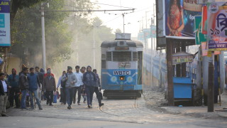 200 млн. души стачкуват за по-високи минимални заплати в Индия