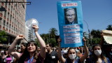  Чилийският президент разгласи обществени промени, стопира митингите 