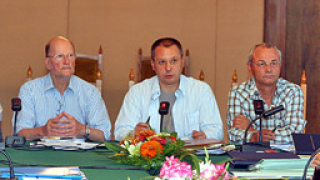 Коалицията отлага решенията си за здравната стратегия