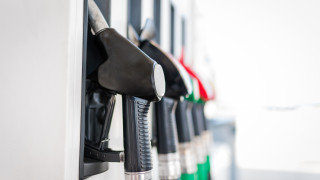 Средната цена на горивото продавано в бензиностанциите във Франция отново